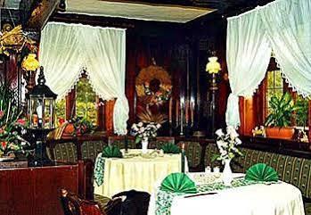 Hotel Zum Buergergarten 3*
