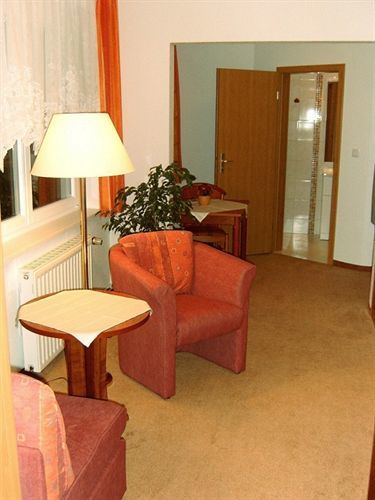 Zum Buergergarten Hotel